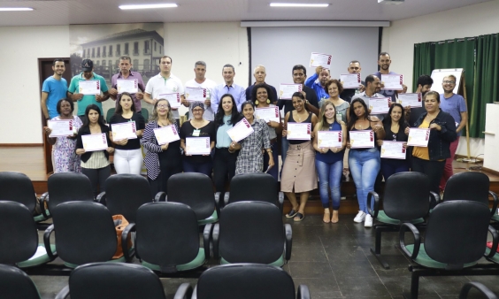 Formação e organização sindical
