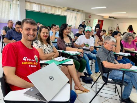FETAEMG Participa de Seminário Nacional sobre Sementes Crioulas em Brasília