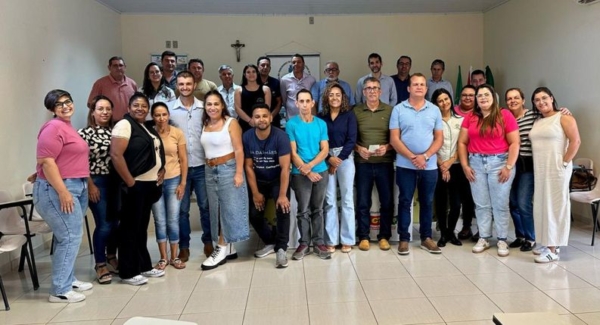 Representantes dos STR’s participam de reunião sobre CAR