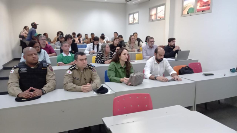Presidente da Fetaemg participa de reunião para discutir melhorias para a Comunidade Quilombola Serrinha em Frutal