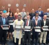 O presidente da Fetaemg, Vilson Luiz da Silva, foi homenageado com a Medalha de Honra ao Mérito na Câmara Municipal de Monte Belo, em solenidade realizada nesta quinta feira (16).