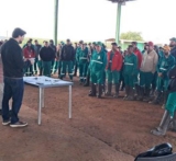 Fetaemg e STR de Uberaba realizam assembleia com trabalhadores para garantir novas conquistas