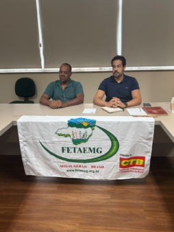 Durante dois dias (10 e 11/08), representantes da Comissão Regional de Jovens reúnem-se na sede da Fetaemg, em Belo Horizonte, para debater e alinhar ações prioritárias para o desenvolvimento e a organização dos jovens.
